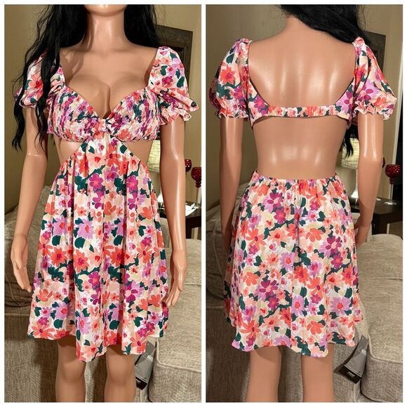 NWT floral vaca open side open back dress - Picture 2 of 12